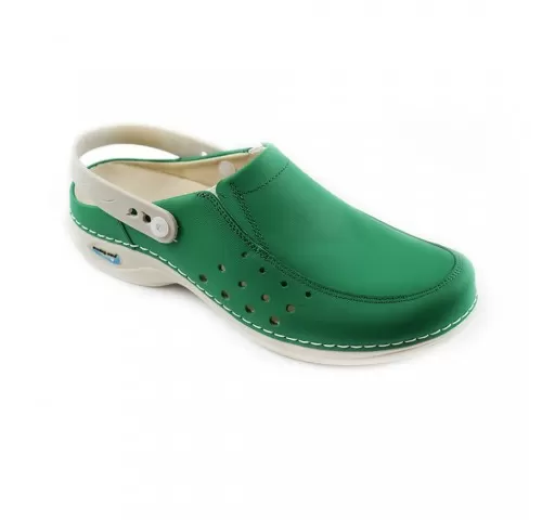 12-Saboti-medicali-din-piele-naturala--lavabili--cu-bareta-Nursingcare-Wash-Go-Berlin--verde