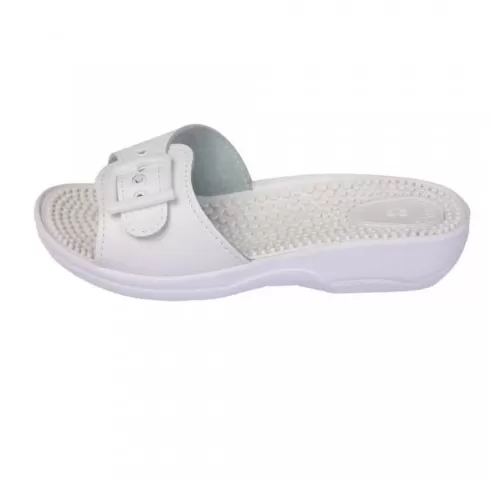 15-Saboti-medicali-cu-masaj-Goldenfit-10004--alb