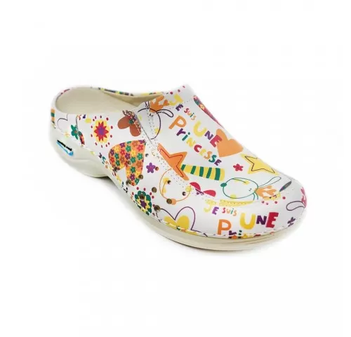 19-Saboti-medicali-din-piele-naturala--lavabili--Nursingcare-Wash-Go-Berlin--Junior-2