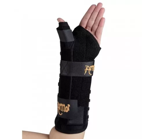 18-Orteza-cu-atela-pentru-police-si-articulatia-mainii-cu-siret---ARH21I